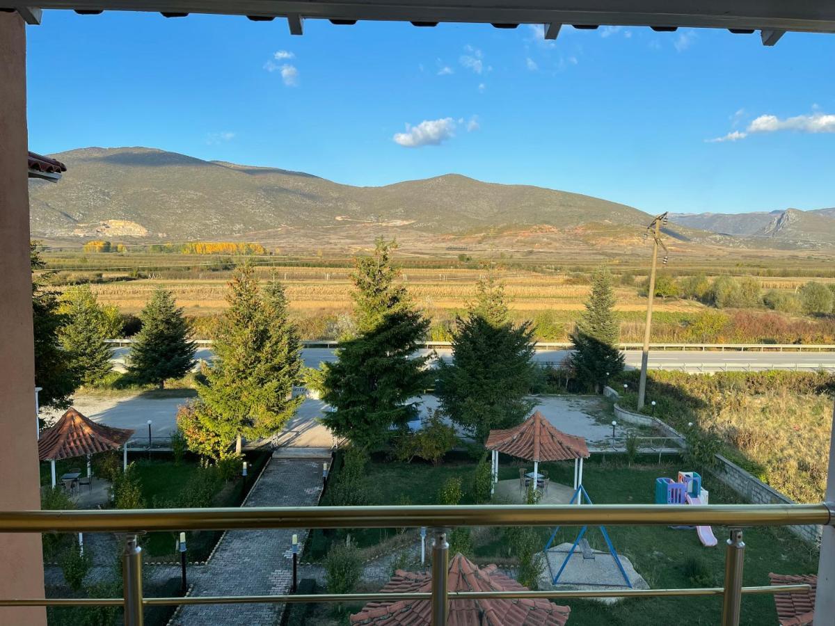 Hotel Paradise Bilisht Εξωτερικό φωτογραφία